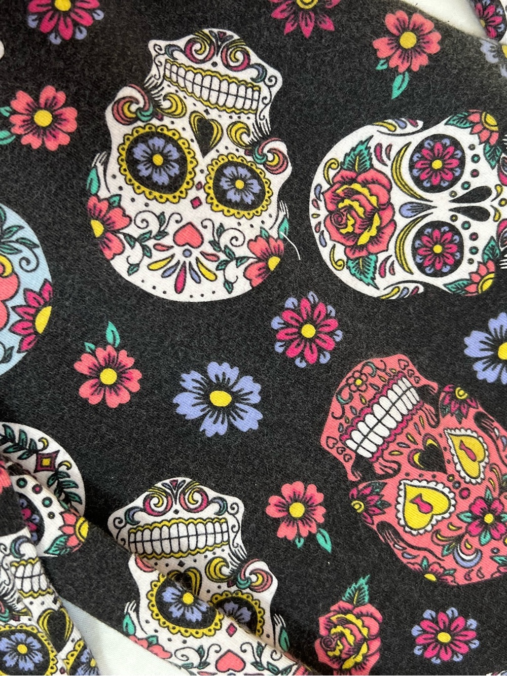 Halloween Skull Pants No Boundaries COLORFUL Size L/G (11-13) Leggings Flowers